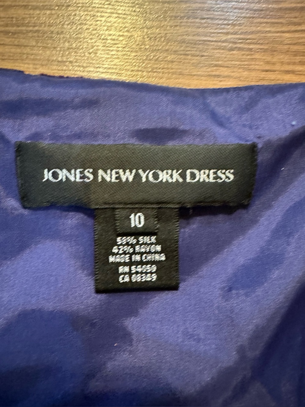 Jones New York Purple Velvet Floral V‑Neck Midi Dress - Picture 6 of 12